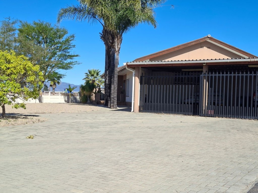 3 Bedroom Property for Sale in Vredendal Western Cape
